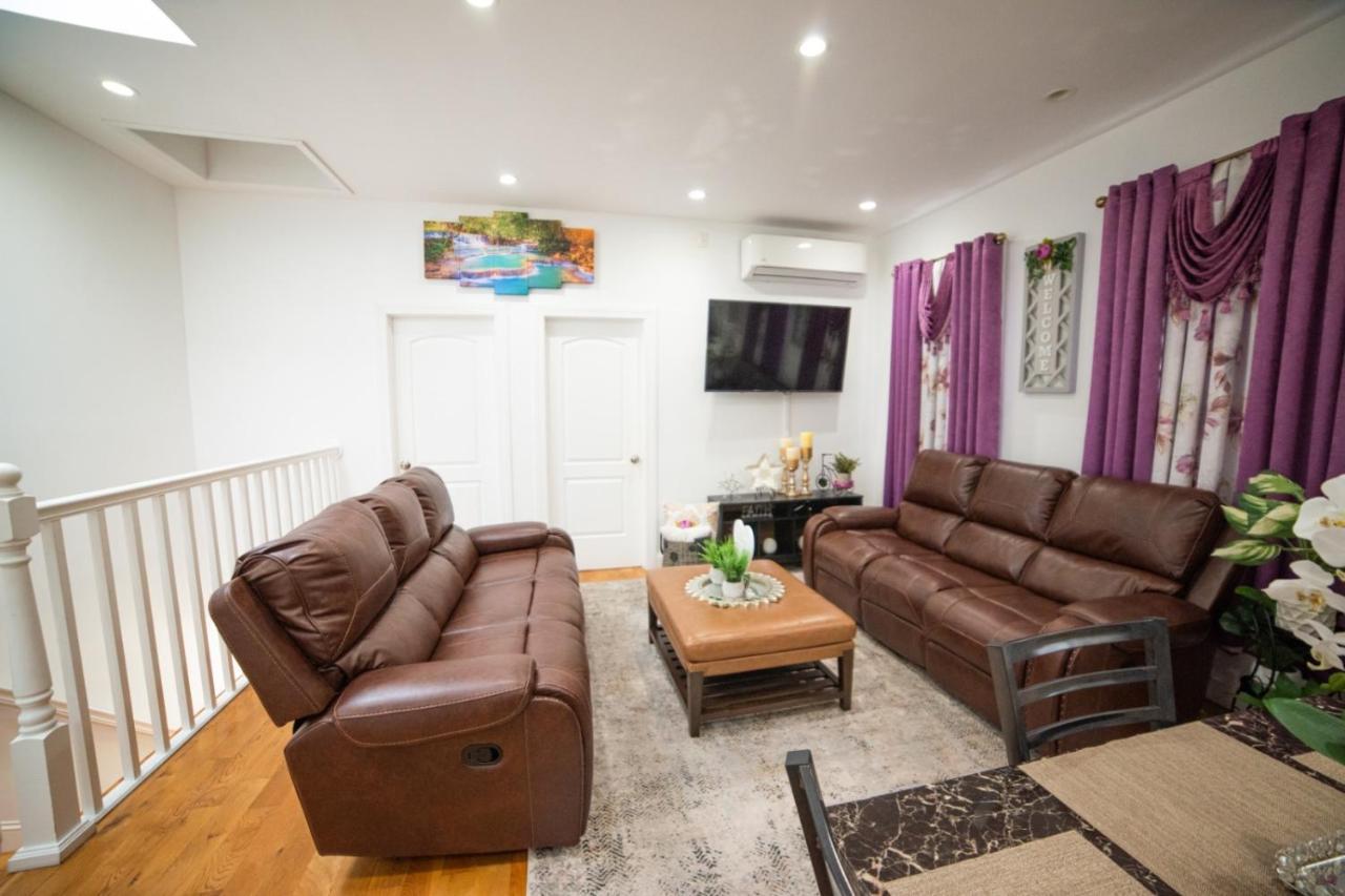 Top Floor With Skylight Brooklyn นิวยอร์ก ภายนอก รูปภาพ